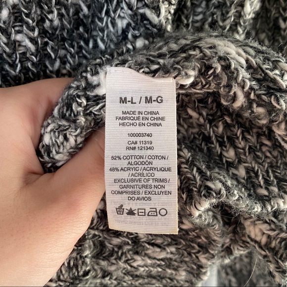 GARAGE Oversized Grey Knit Sweater Turtleneck - Picture 7 of 7